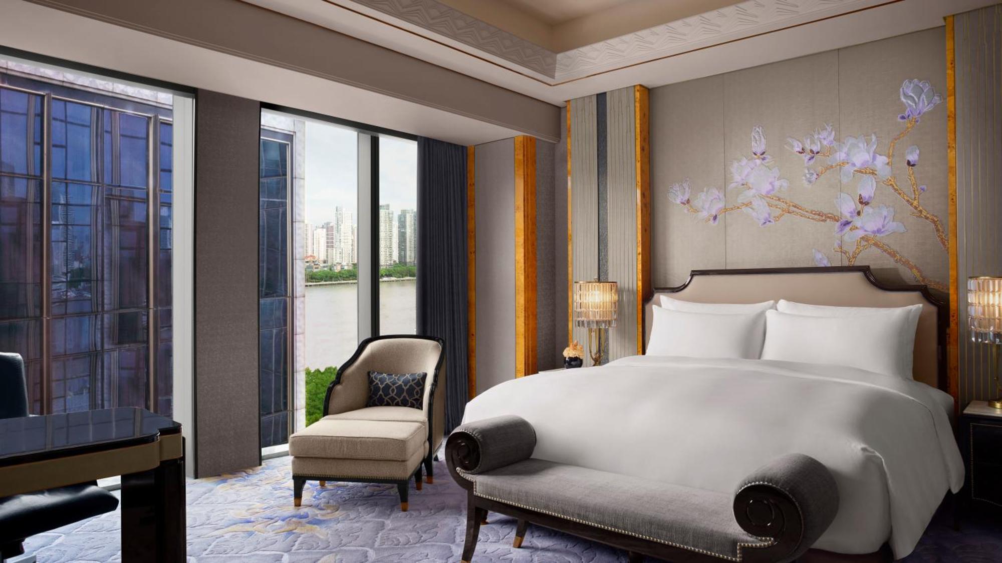 The St. Regis On The Bund, Шанхай Экстерьер фото
