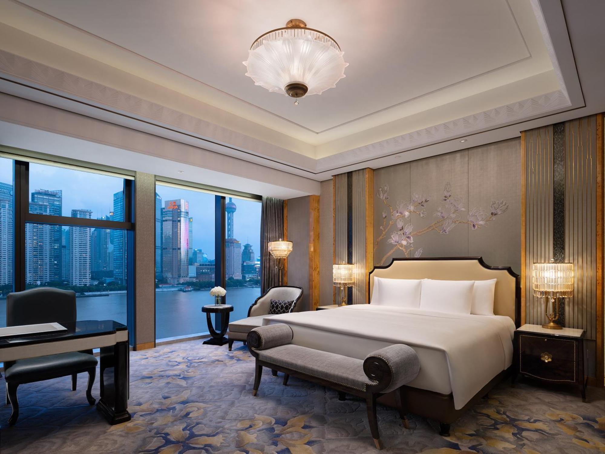 The St. Regis On The Bund, Шанхай Экстерьер фото
