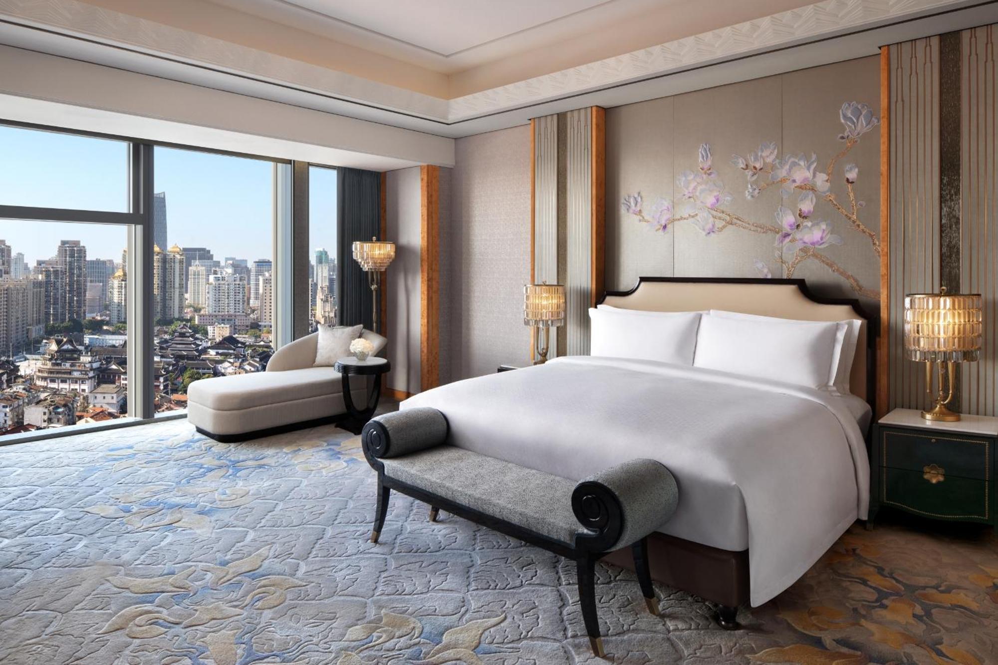 The St. Regis On The Bund, Шанхай Экстерьер фото