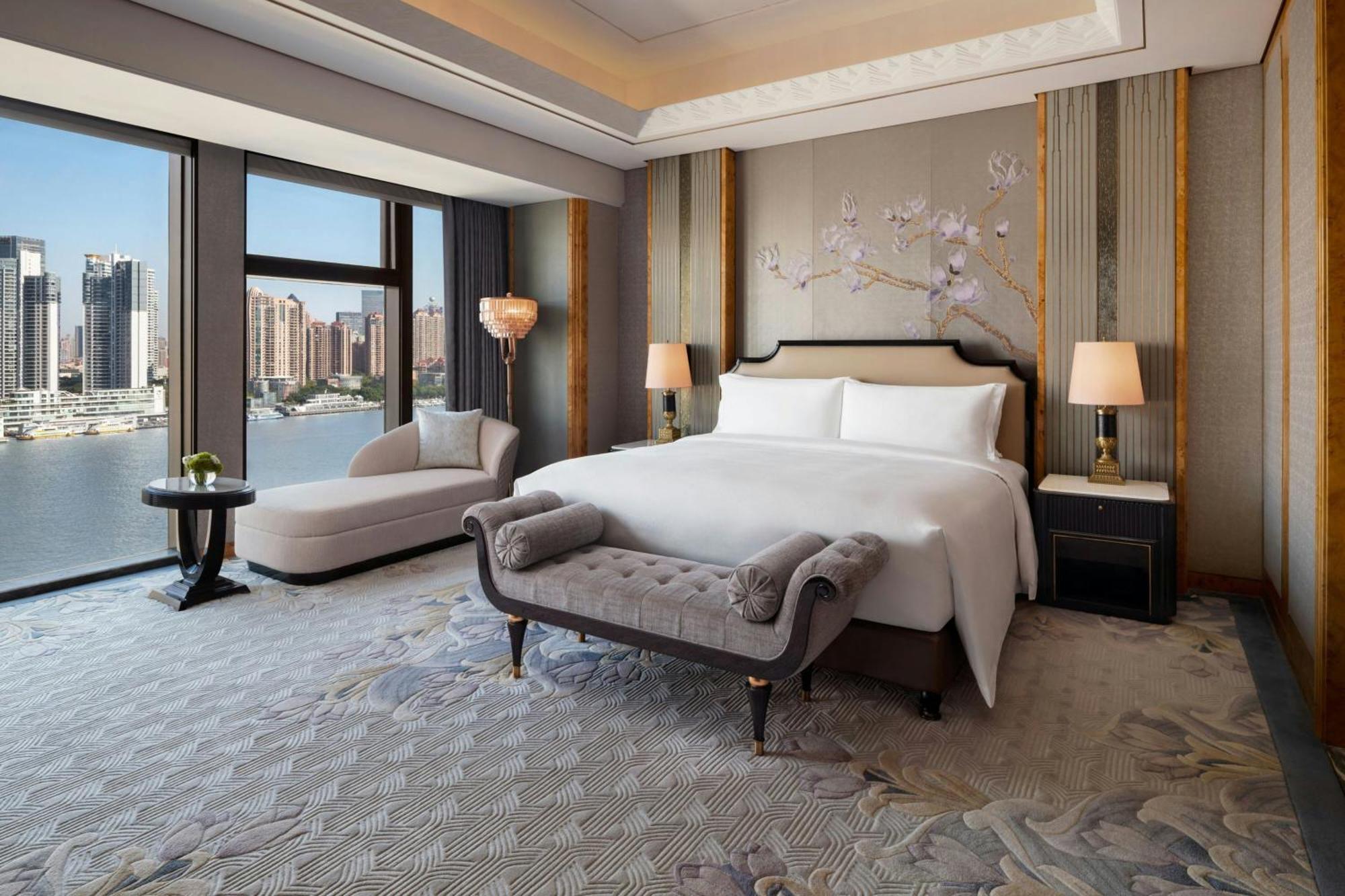 The St. Regis On The Bund, Шанхай Экстерьер фото