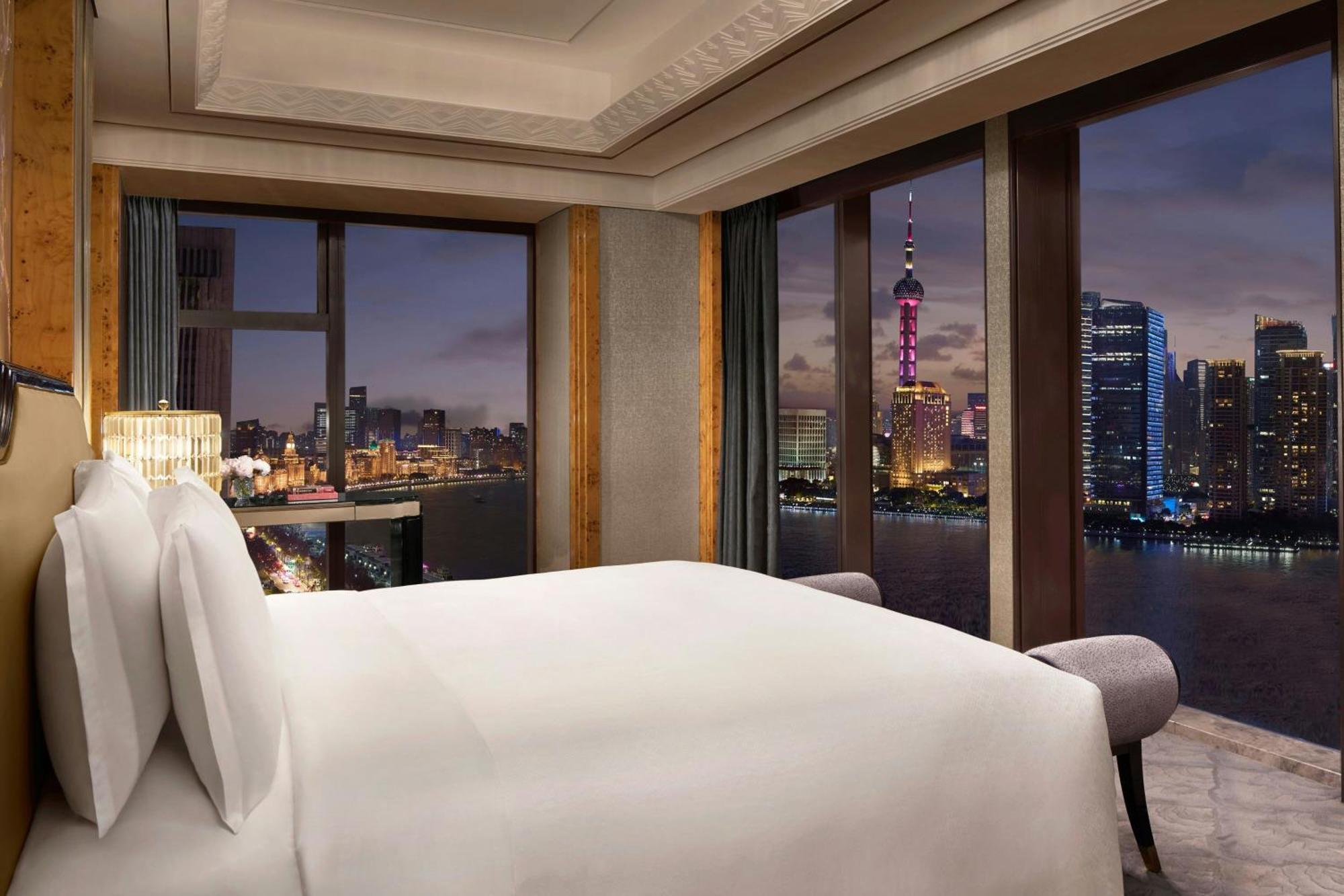 The St. Regis On The Bund, Шанхай Экстерьер фото